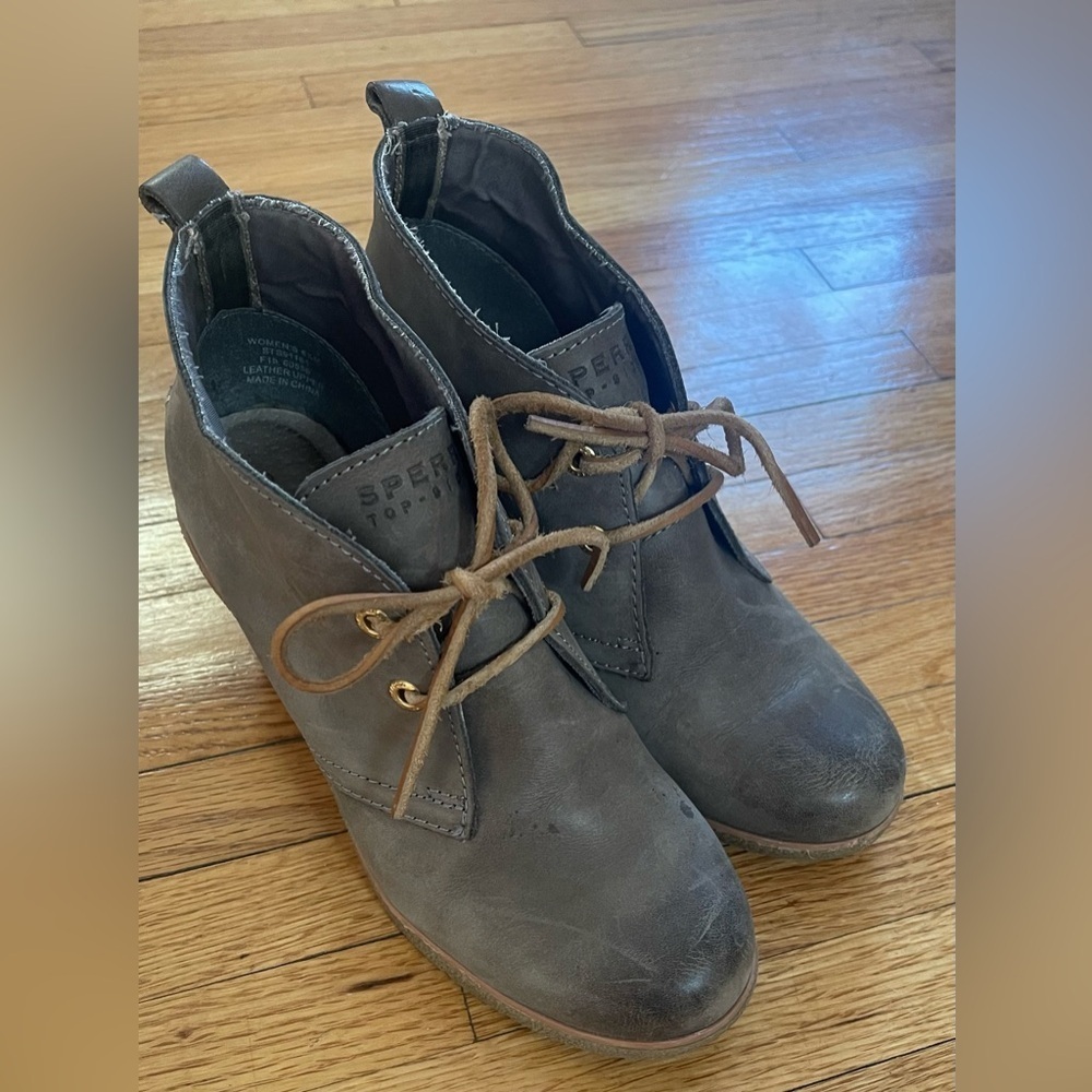 Sperry Women's Charcoal Leather Ankle Wedge Booties 6.5